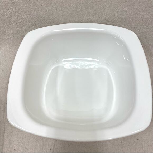 Vintage 70s CorningWare‎ Cornflower Blue 4 Quart Dutch Oven w/ Lid P-34-B - Picture 4 of 12